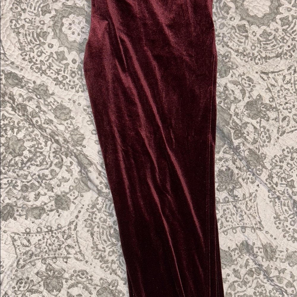 Elegant Burgundy Velvet Blazer with Black Lapel and pants - Picture 9 of 15